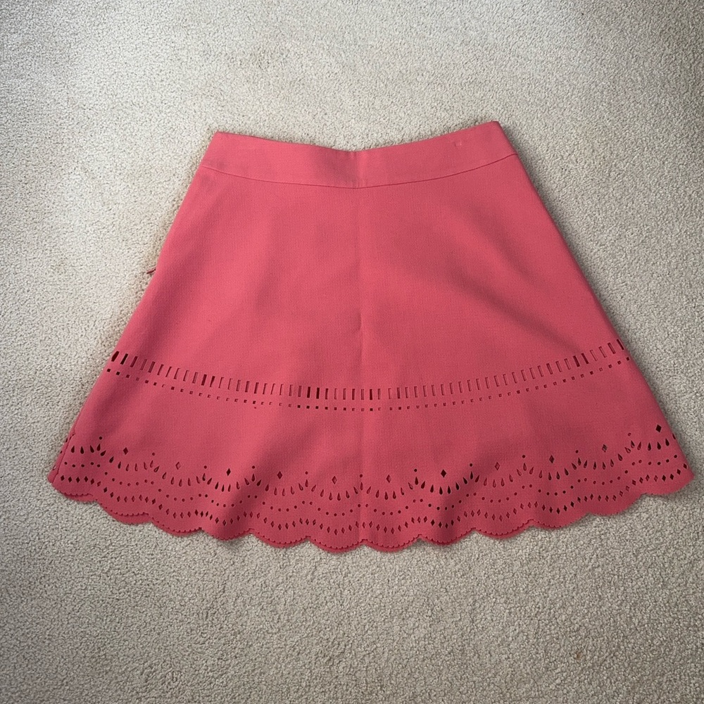 Loft Scallop Skirt - Picture 2 of 6